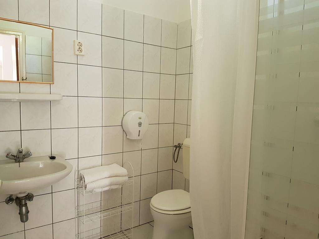 Fertődi Kúria Vendégház Extérieur photo